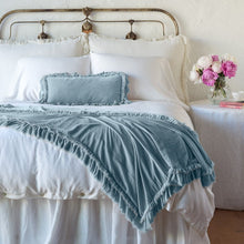 Bella Notte Loulah Throw Blanket